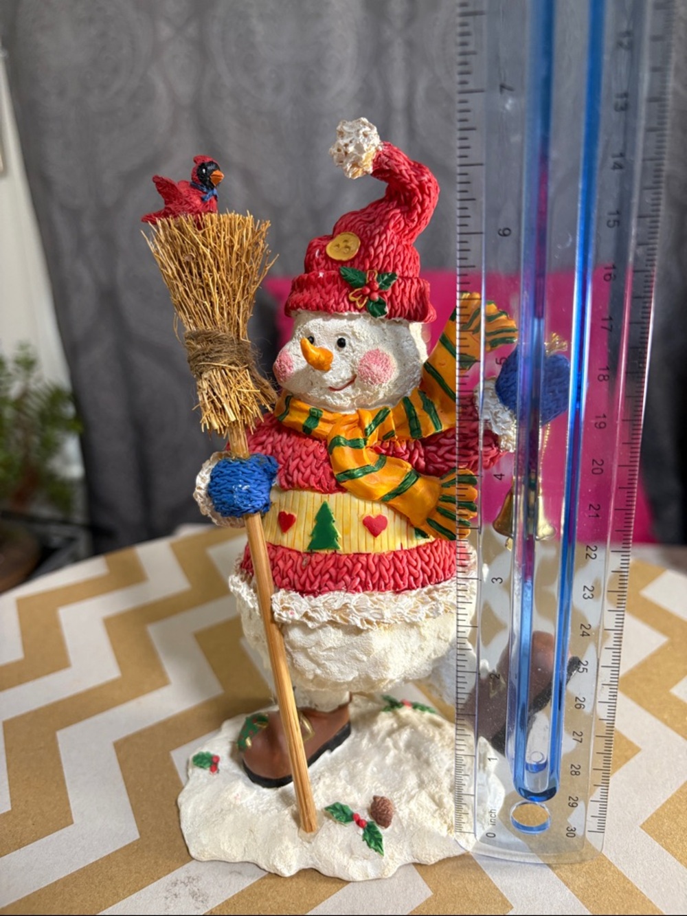 Vintage Resin Snowman with Cardinal and Bell - Classic Christmas Collection - Picture 15 of 16